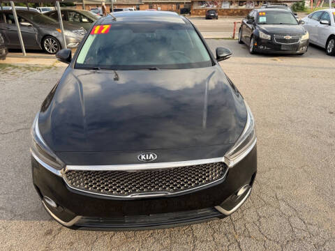 2017 Kia Cadenza Premium