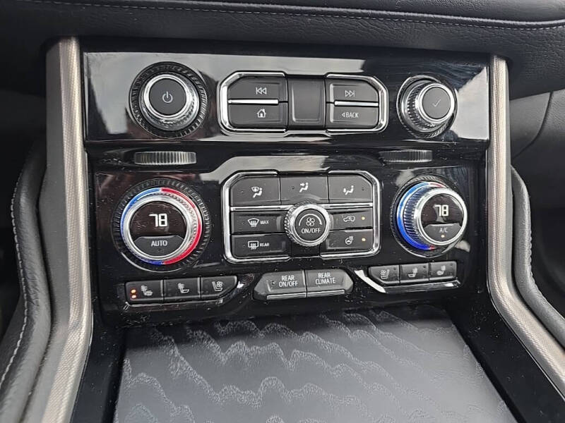 2024 GMC Yukon XL Denali