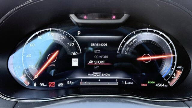 2023 Genesis Electrified GV70