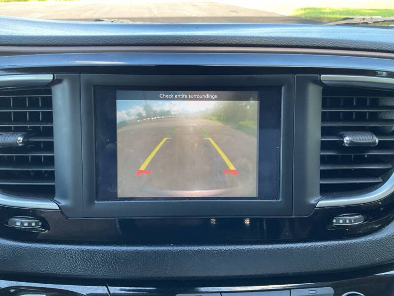 2020 Chrysler Voyager LXi