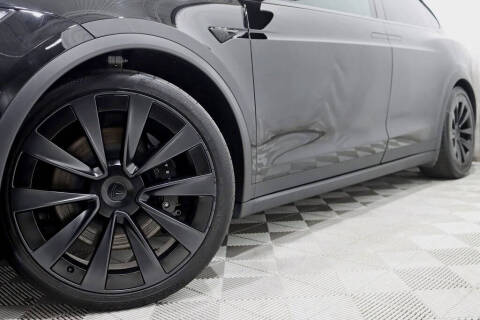 2022 Tesla Model X Plaid