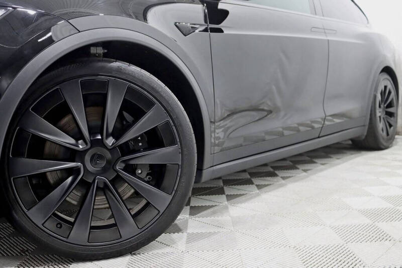 2022 Tesla Model X Plaid