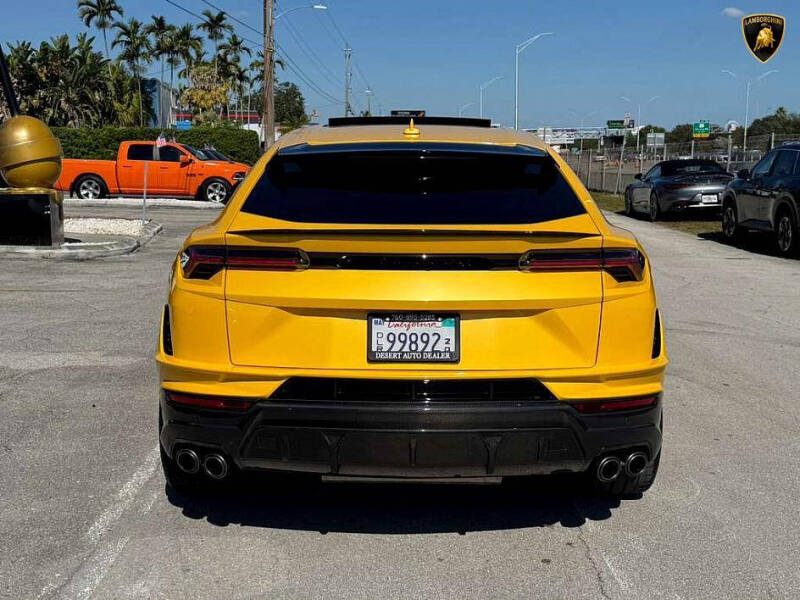 2024 Lamborghini Urus Performante