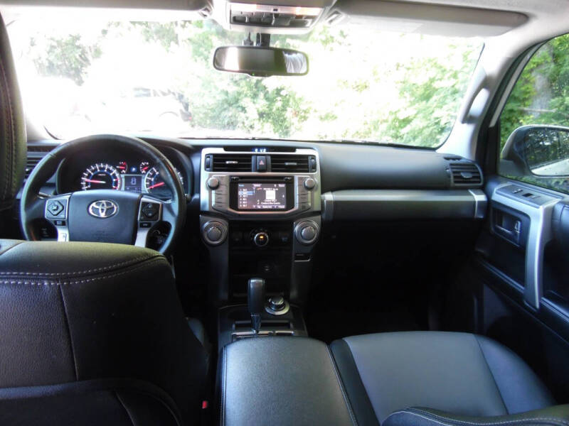 2014 Toyota 4Runner SR5