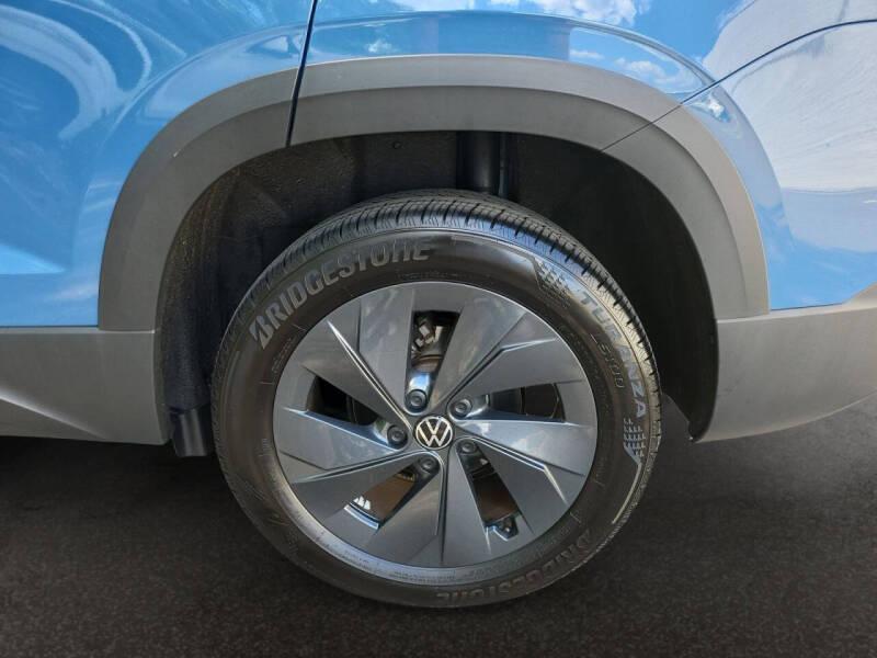 2025 Volkswagen Taos S
