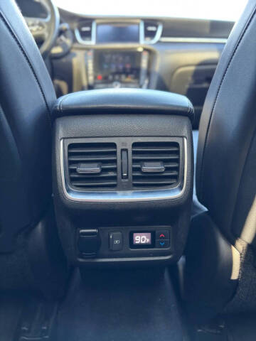 2019 Infiniti QX50 Essential