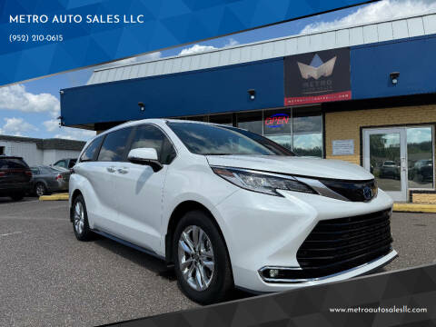 2025 Toyota Sienna Limited 7-Passenger