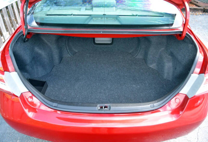 2011 Toyota Camry XLE