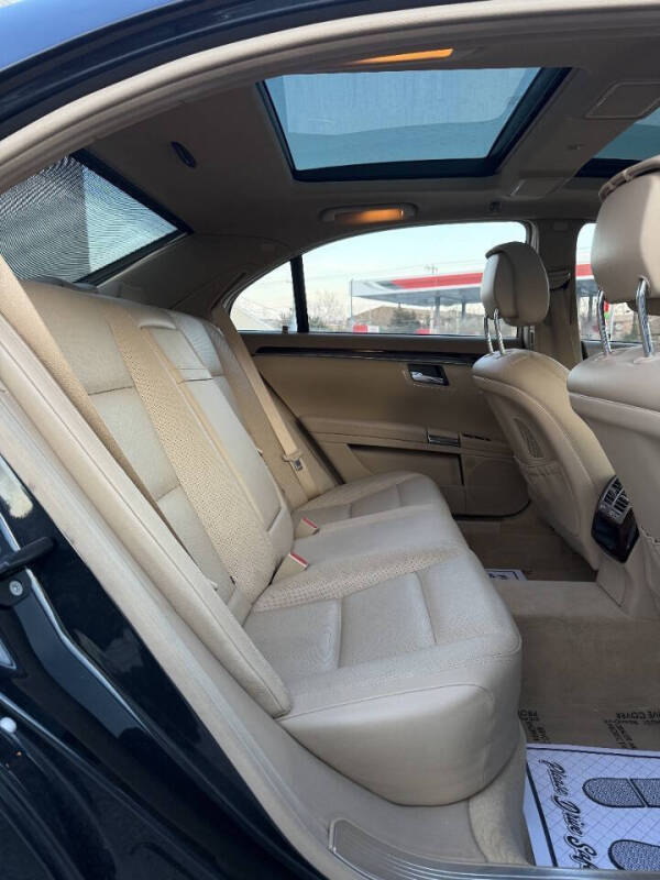 2012 Mercedes-Benz S-Class S 550 4MATIC