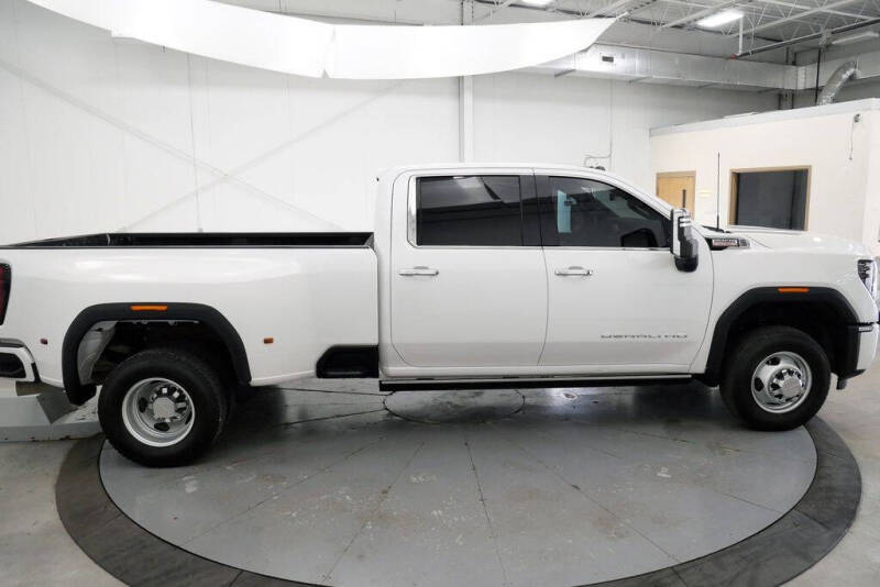 2025 GMC Sierra 3500HD