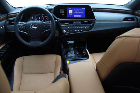2025 Lexus ES 350