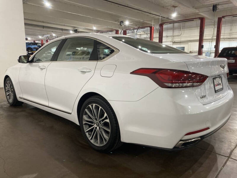 2017 Genesis G80