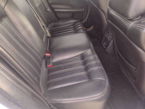 2021 Chrysler 300 S V6