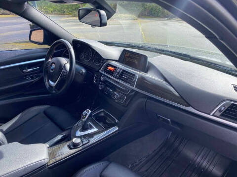 2016 BMW 3 Series 328i