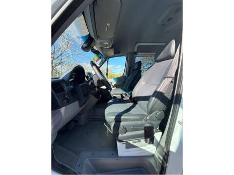 2014 Mercedes-Benz Sprinter for sale at Dealers Choice Inc in Farmersville CA