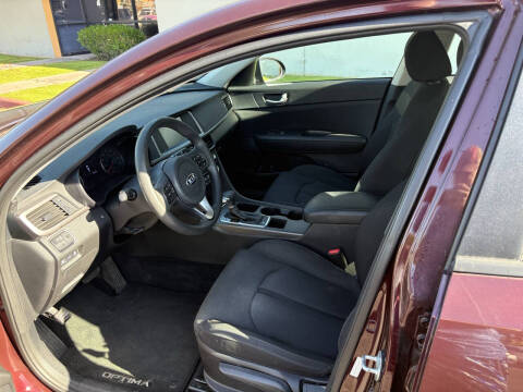 2018 Kia Optima LX