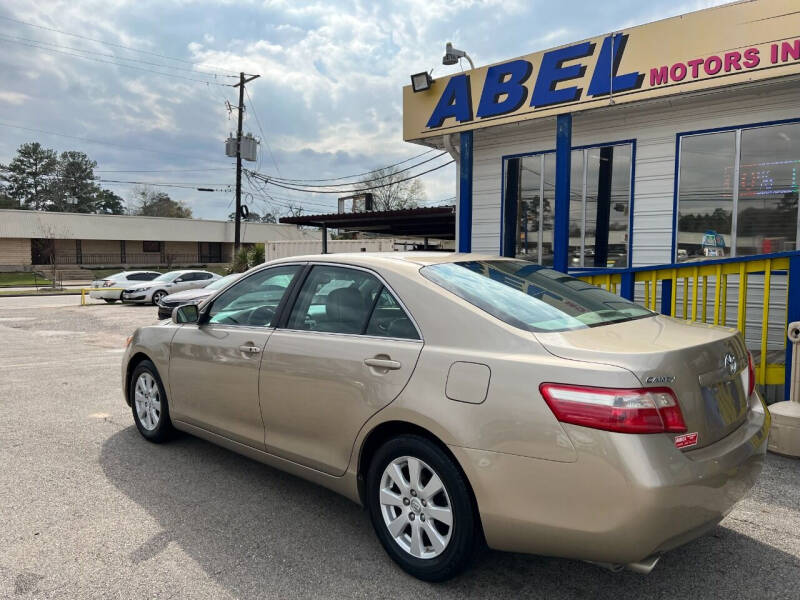 2009 Toyota Camry XLE photo 12