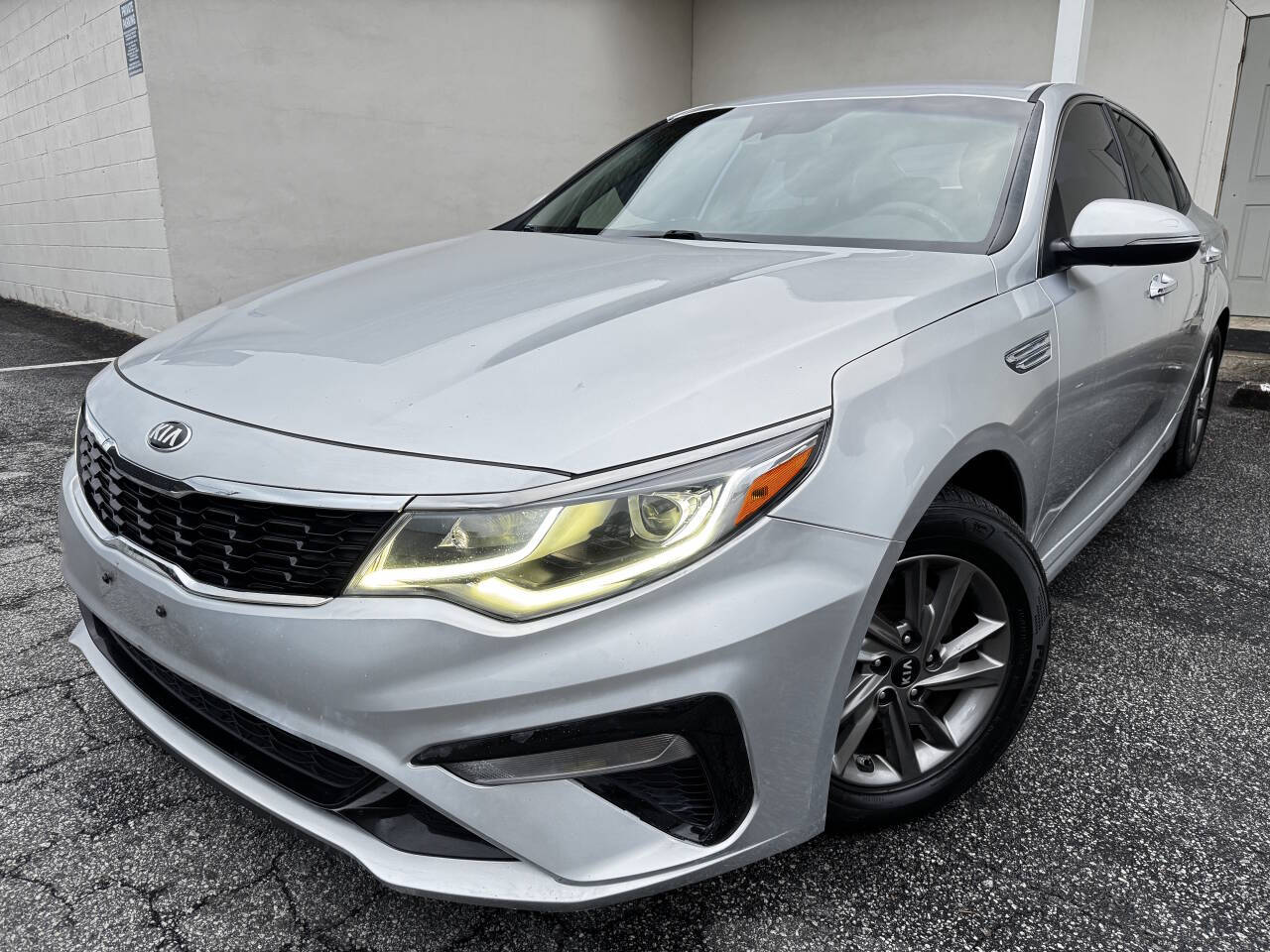 2020 Kia Optima LX 4dr Sedan's photo