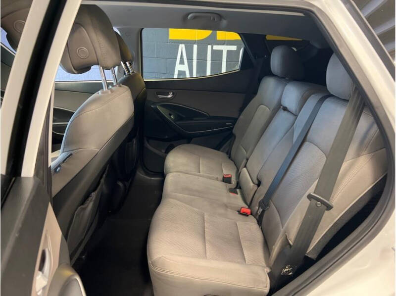 2017 Hyundai Santa Fe Sport 2.4L