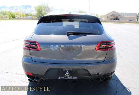 2015 Porsche Macan S