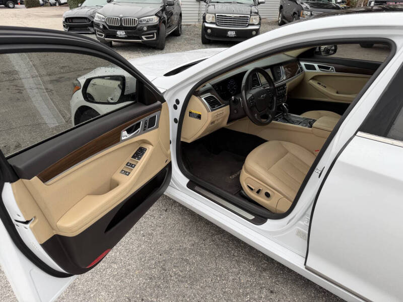 2017 Genesis G80 3.8