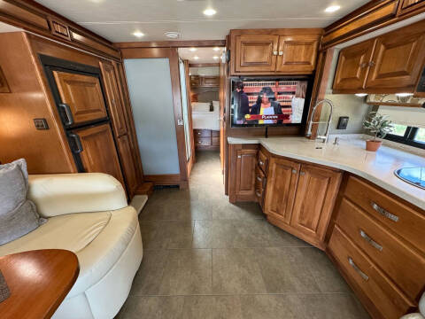 2013 Tiffin Allegro Breeze 32br Diesel, Sleeps 6