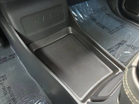 2022 Rivian R1T Adventure