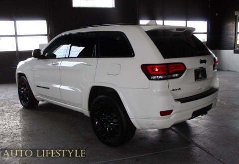 2019 Jeep Grand Cherokee Laredo