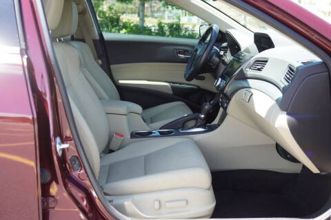 2016 Acura ILX w/Tech