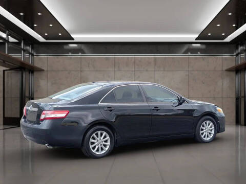 2011 Toyota Camry LE V6