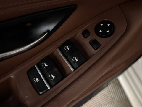 2016 BMW 5 Series 528i