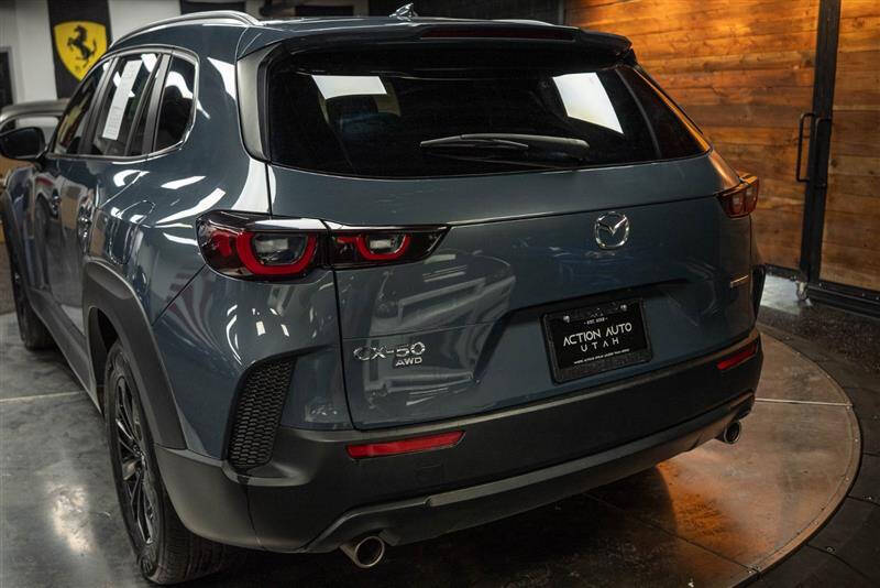 2024 Mazda CX-50 2.5 S Premium