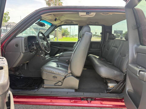 2004 Chevrolet Silverado 2500HD LT