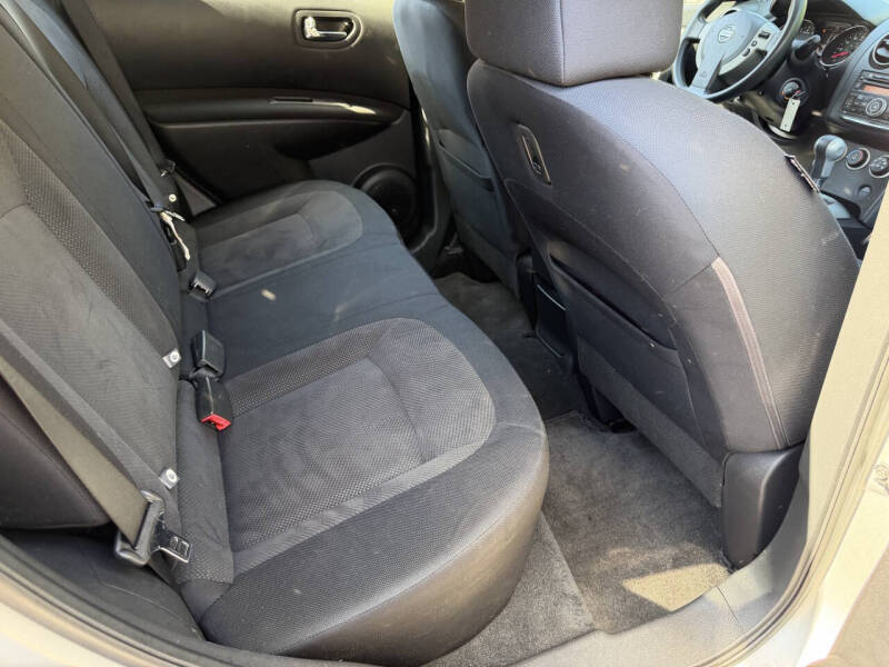2011 Nissan Rogue SV