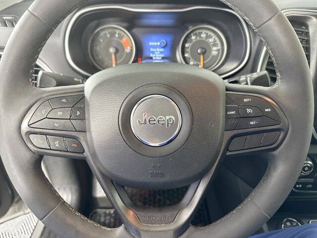 2022 Jeep Cherokee Trailhawk