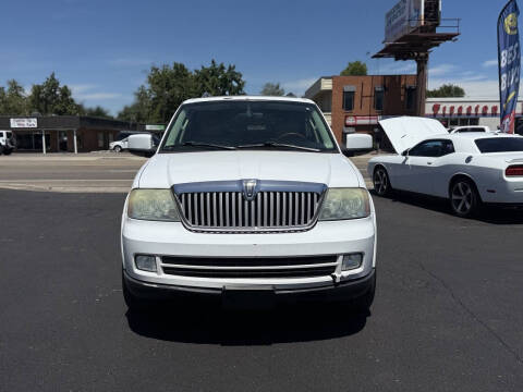 2005 Lincoln Navigator Luxury