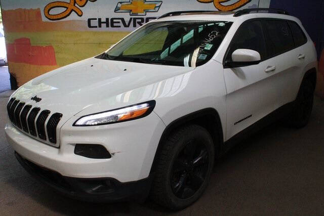 Used 2016 Jeep Cherokee North with VIN 1C4PJMCS2GW161652 for sale in Grand Ledge, MI