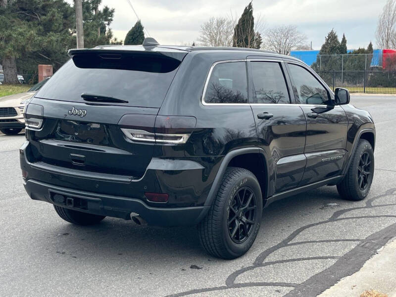 2018 Jeep Grand Cherokee Laredo