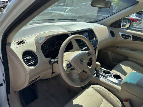 2015 Nissan Pathfinder S