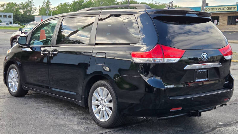 2011 Toyota Sienna Limited 7-Passenger