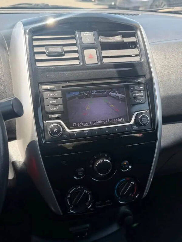 2017 Nissan Versa 1.6 S