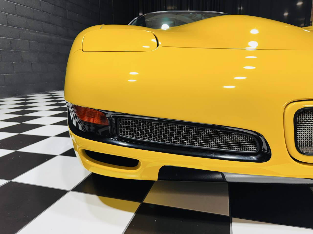 2001 Chevrolet Corvette 38