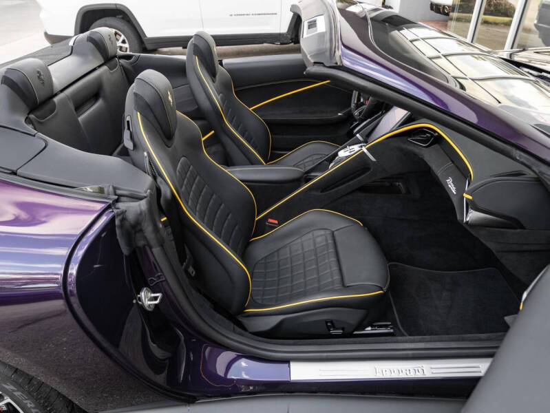 2025 Ferrari Roma Spider