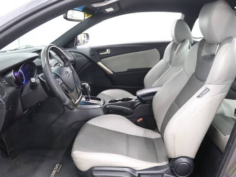 2016 Hyundai Genesis Coupe