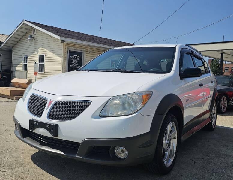 2005 Pontiac Vibe for sale at Adan Auto Credit in Effingham IL