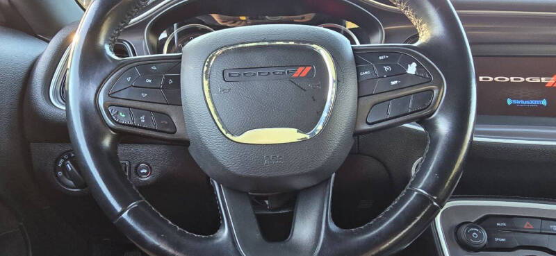 2021 Dodge Challenger SXT