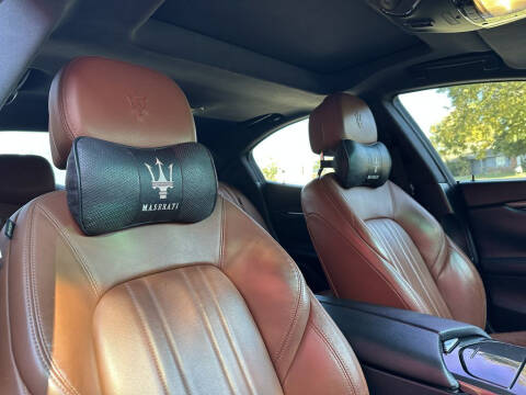 2014 Maserati Ghibli