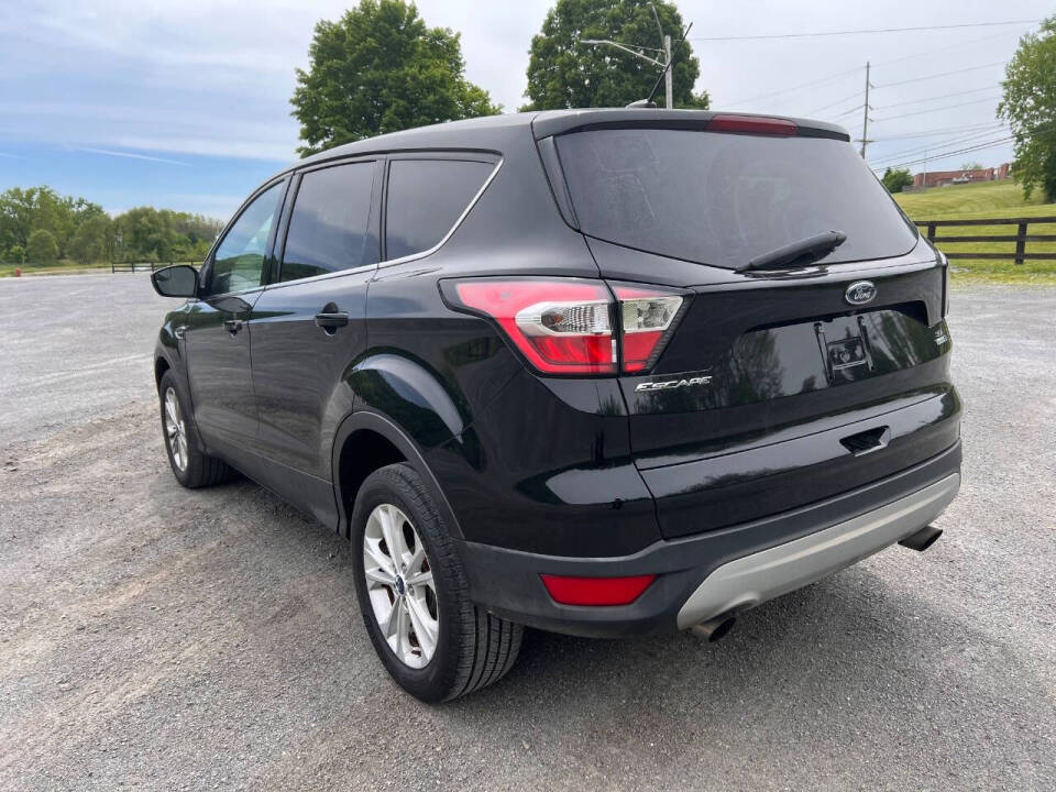 2017 Ford Escape SE - Photo 3