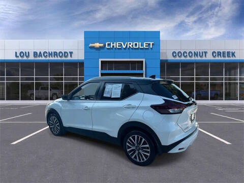 2022 Nissan Kicks SV