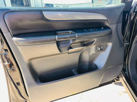 2014 Nissan Armada SV